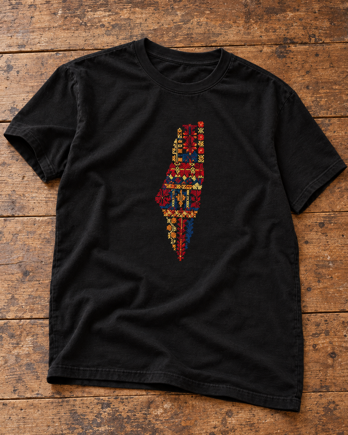 Black Palestine motifs tatreez map T-shirt - flatlay view