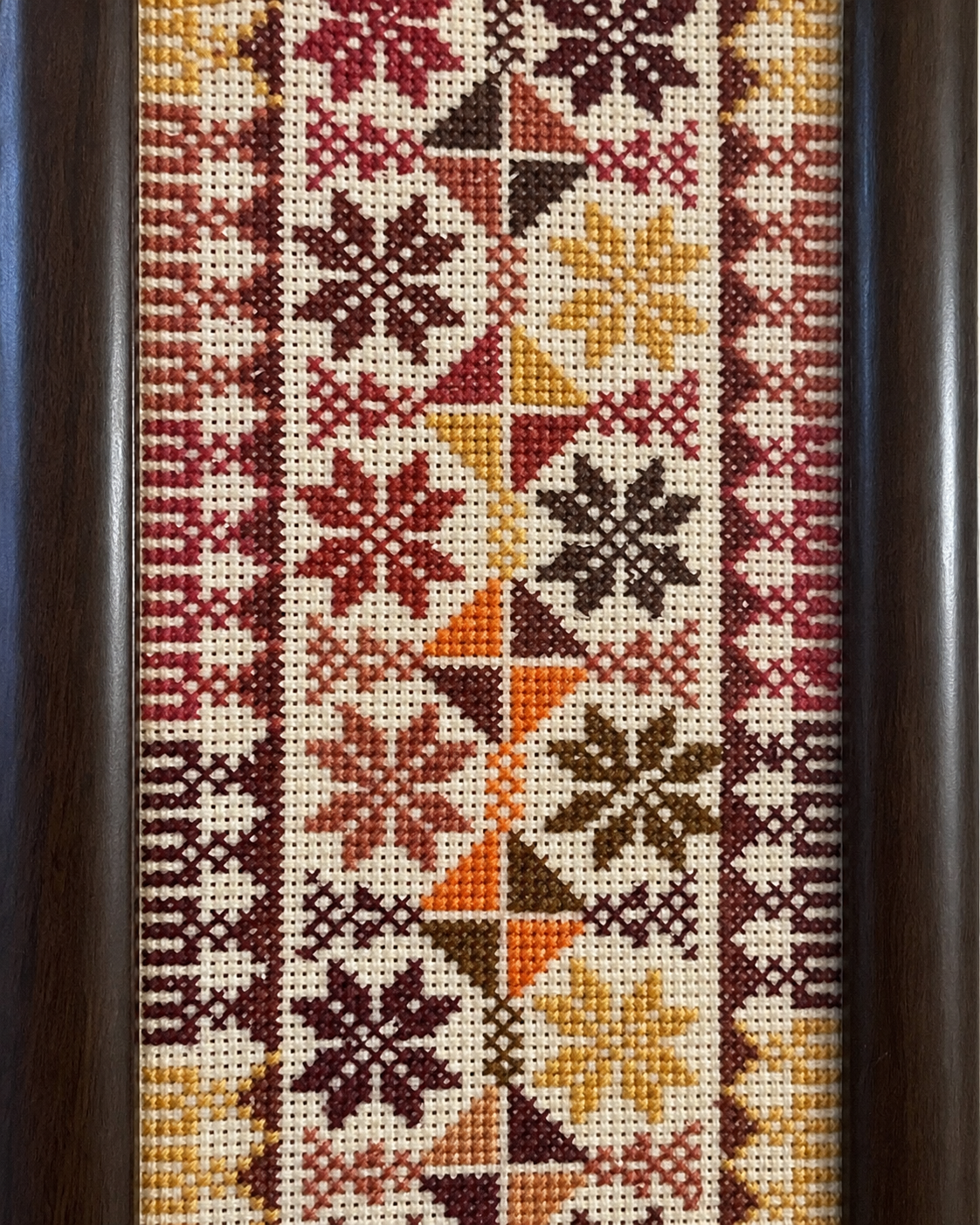 Star and Diamond Tatreez Art - Earth Tones - embroidery close up
