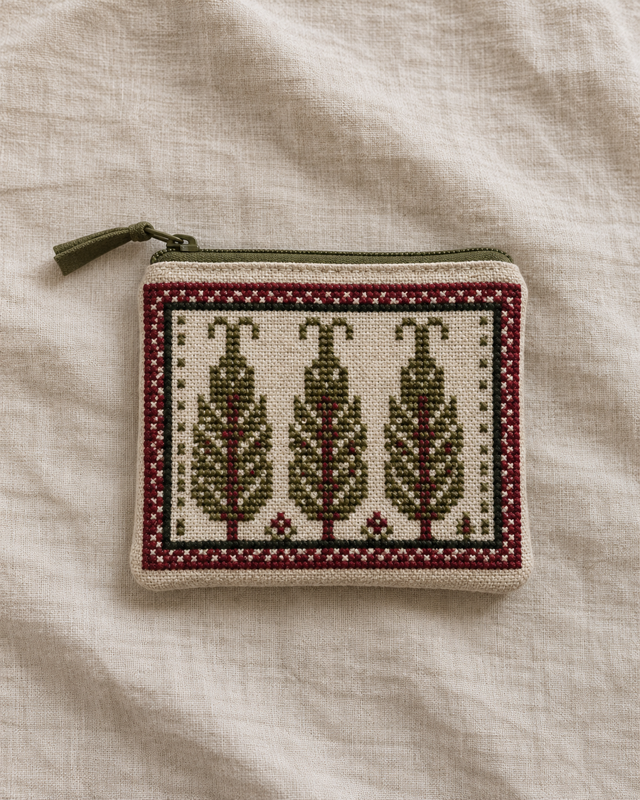 Design preview: cypress tatreez zip purse