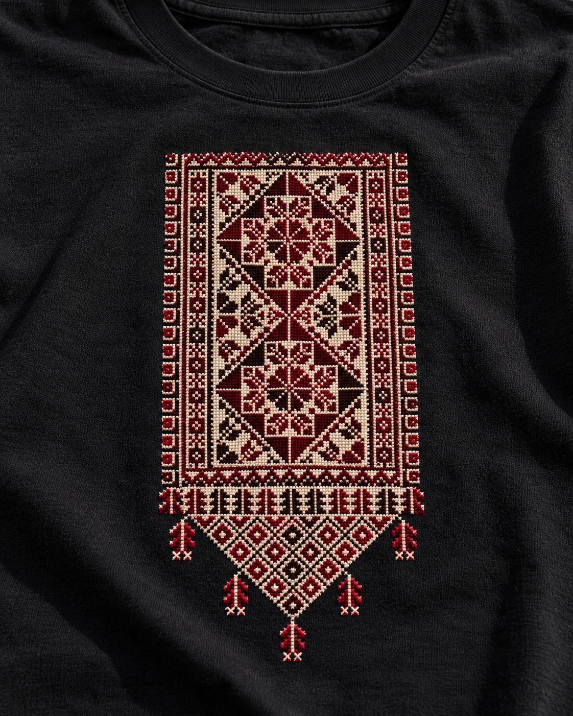 Medallion Tatreez T-Shirt - Black, detail