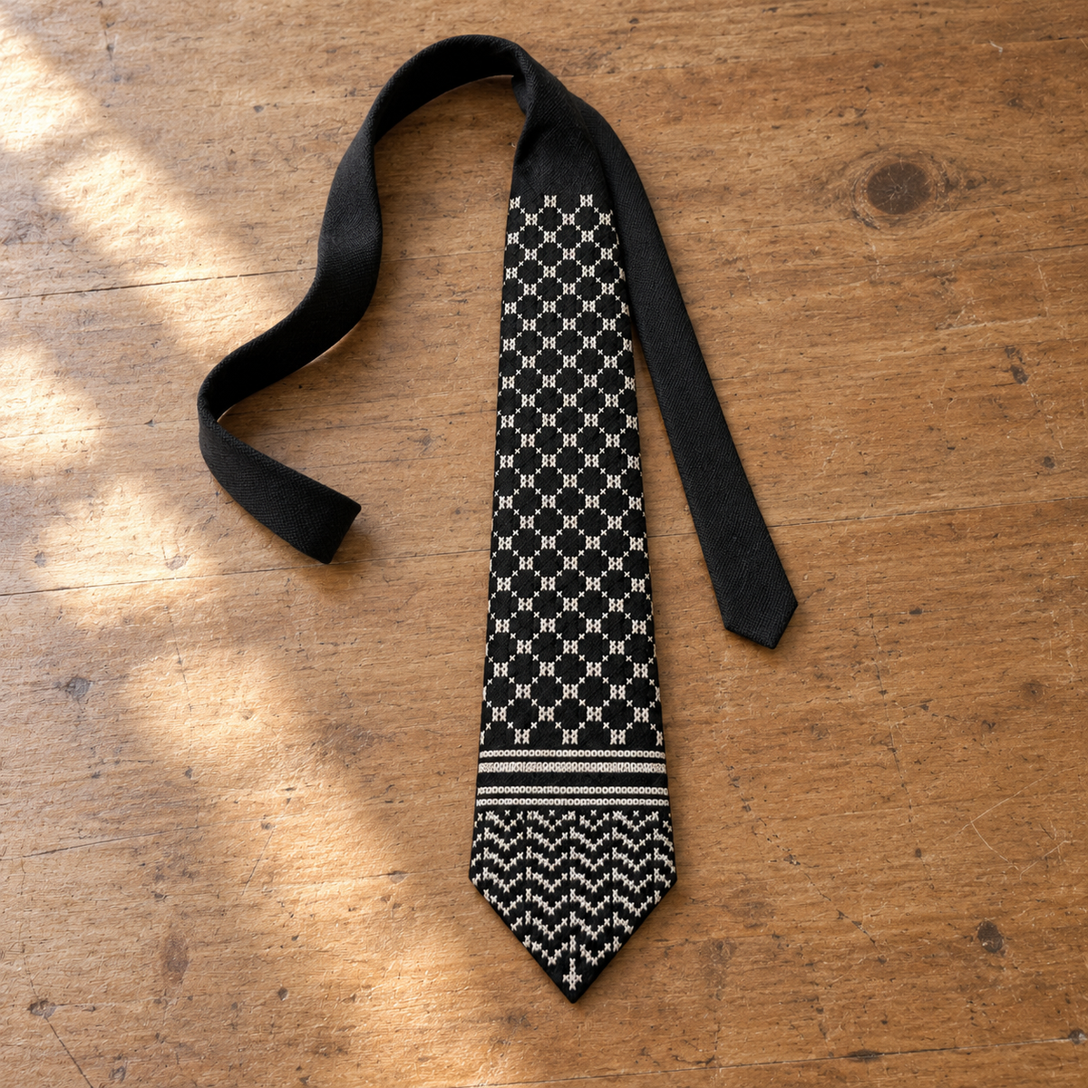 Keffiyeh Tatreez Tie - Black and White - flat