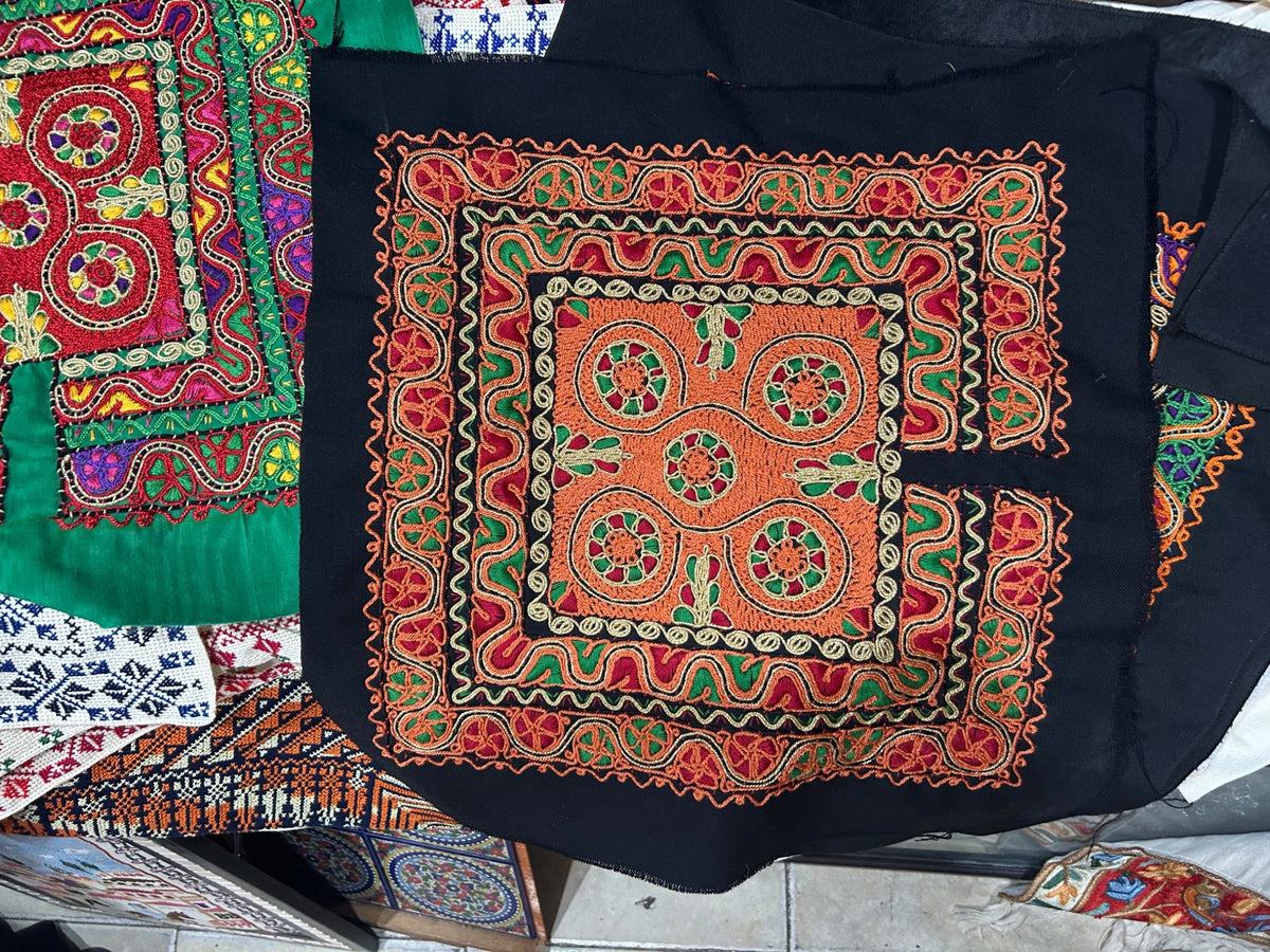 Floral Tahriri Bag - Coral and Green - original shop photograph
