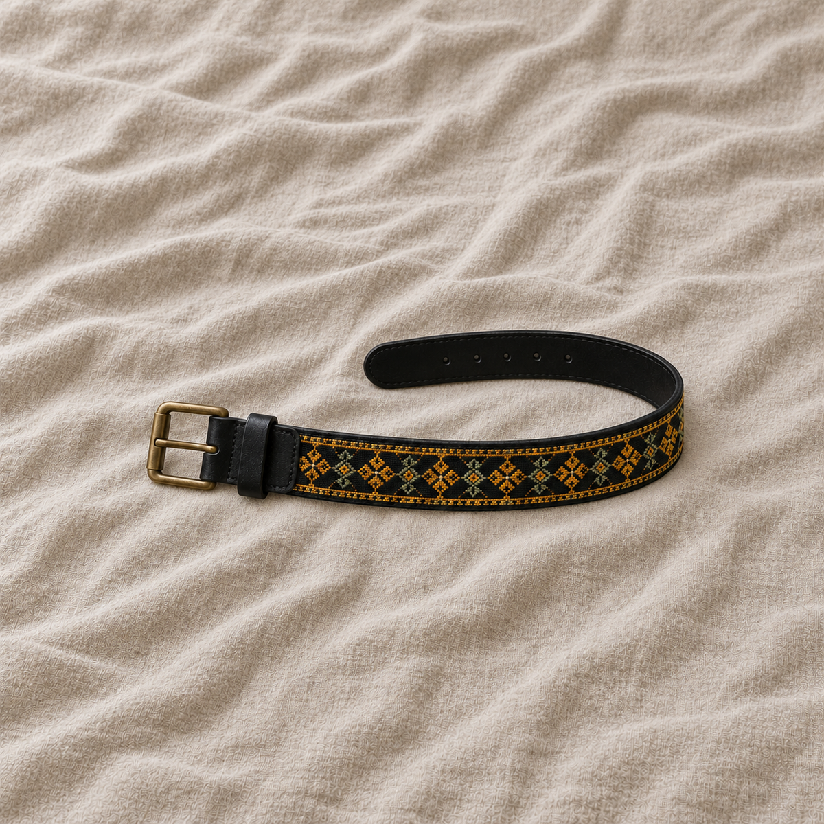 Gold Diamond Tatreez Buckle Belt - Black - product view