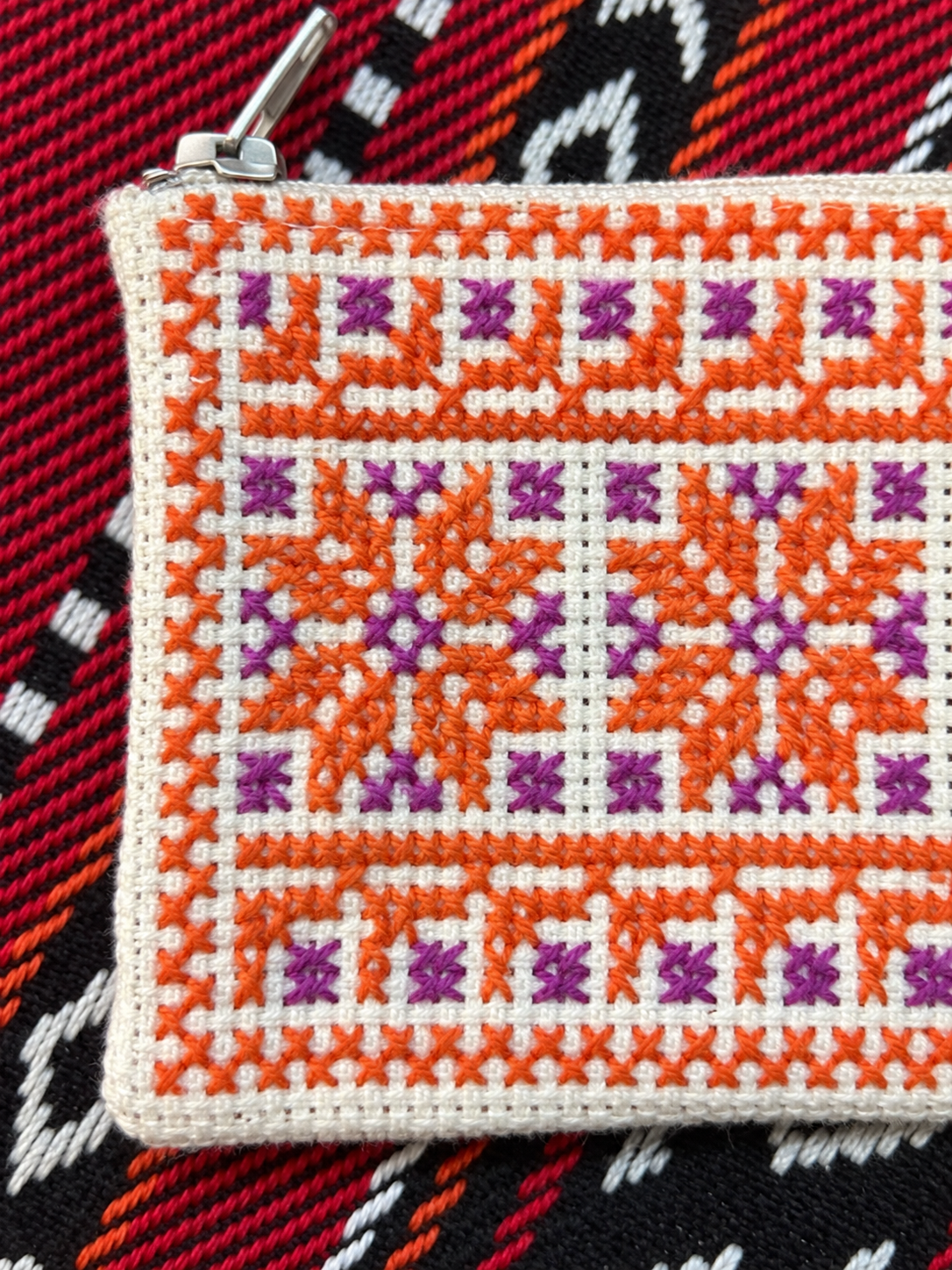 Three Flower Tatreez Coin Purse - Orange and Purple - embroidery detail
